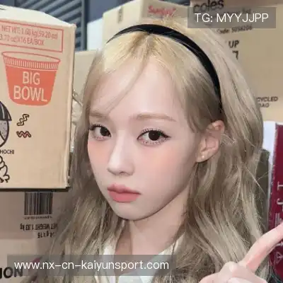 蓬盈晓